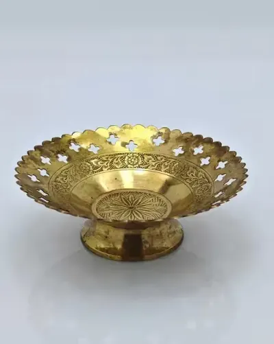 Ażurowa paterka vintage retro-metalowa złota misa dekoracyjna - 15 cm — praca Nowi, Wrocław