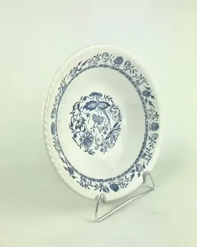 Ceramiczna miska salaterka wzór cebulowy  kobaltowy — praca Retrospekcja, Prusy