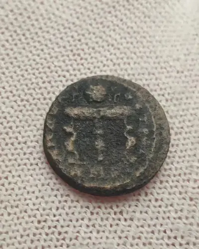 Cesarstwo Rzymskie  moneta prowincjonalna Walerian I (253-260 n.e.), AE22, Cilicia - Rzadka — praca Robert, Bydgoszcz