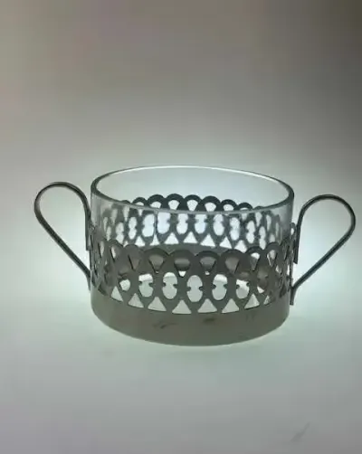 Cukiernica PRL szkło  koszyczek śred  9,4 cm — praca Antykwariat Filemon, Wrocław