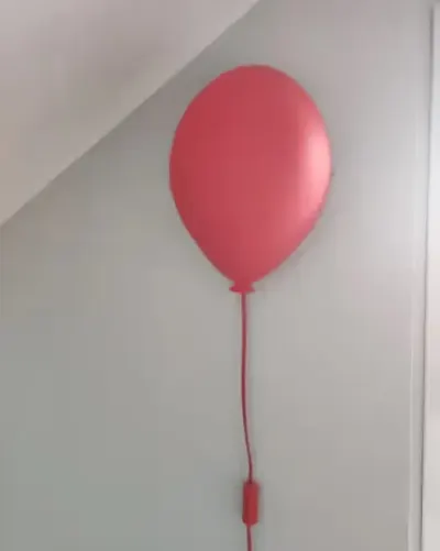 Czerwona lampa lampka Balon — praca Łukasz, Sępólno Krajeńskie