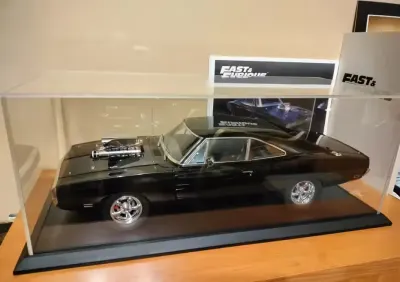Dodge Charger R/T z serii F&F (1), skala 1:8 mega model z DeAgostini — praca Andrzej, Płock
