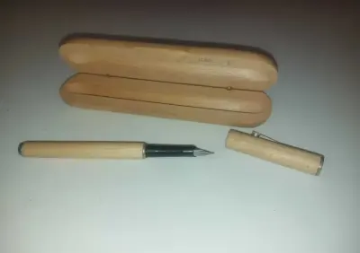 Drewniane Pióro na nabój Kulkowe + etui drewniane — praca PRLoveHobby, Łódź