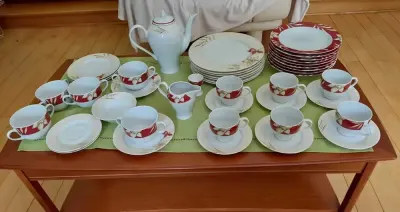 Duży Serwis Włocławek   PRL - mix&match 43 szt. — praca Marian, Kraków