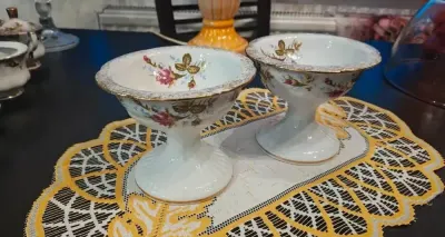 Dwa Porcelanowe pucharki Chodzież Iwona. — praca Mateusz - Retro Nostalgia, Świerklany