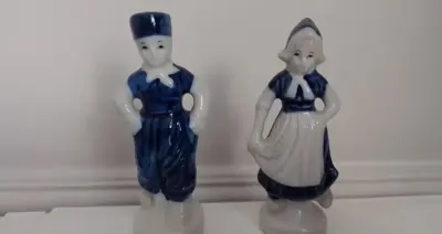 Figurka porcelanowa hand painted delft blue color — praca Natalia, Olsztyn
