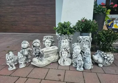 Figurki figurka dekoracja ogrodowa doniczki ogrodowe krasnal skrzat — praca Uraz, Bolesławiec