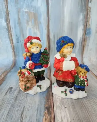 Figurki świąteczne - Chłopiec - dziewczyna - design - vintage — praca skarbywyszukane, Łask