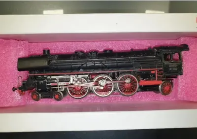 Kolekcja lokomotywa parowa Märklin H0 3048 BR 01 097 DB — praca kuruption0606, Nowe Miasteczko