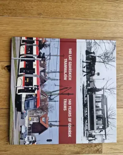 Książka 140 lat gdańskich tramwajów Kosycarz — praca Paweł, Gdańsk