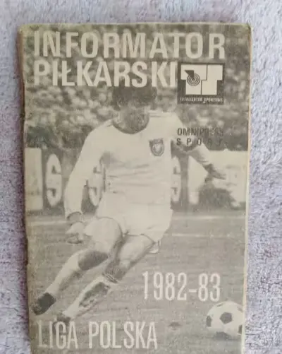 Ksiązki piłkarskie i sportowe — praca Konrad, Sieradz
