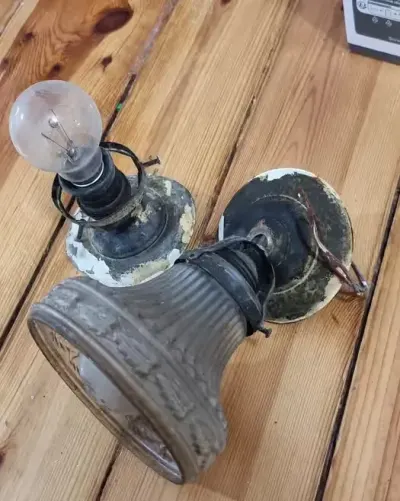 Lampa antyk 1970 żarówka made in Holland klosz — praca Jagoda, Toruń