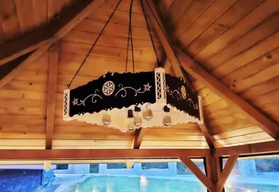 Lampa wisząca góralska - Żyrandol zdobiony — praca BAGEND.PL, Zawoja