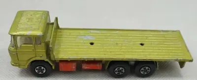 Matchbox Superkings K-13 Building Transporter z 1971 — praca Kinga, Chełmno