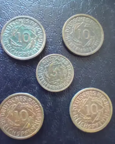 Monety 10 Reichspfennig i jedna 5 Reichspfennig lata 1924-1935 sprzedaje ten komplet. — praca Sylwester, Zgierz
