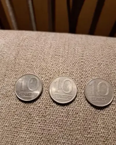 Monety 10 złotowe z lat 1985  86, 87, 88 — praca Zbigniew, Toruń
