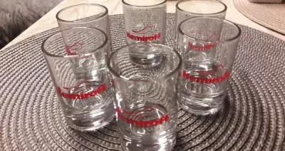 Nemiroff komplet kieliszków do wódki — praca Asiaa, Bydgoszcz