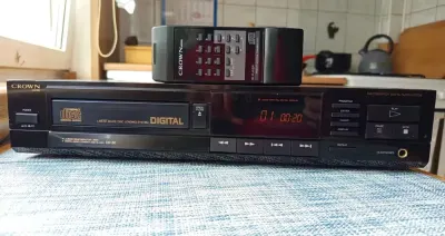 Odtwarzacz CD Crown cd-80 z pilotem — praca Witek, Łódź