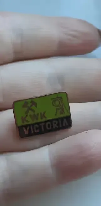 Odznaka KWK Victoria — praca Nella, Wałbrzych