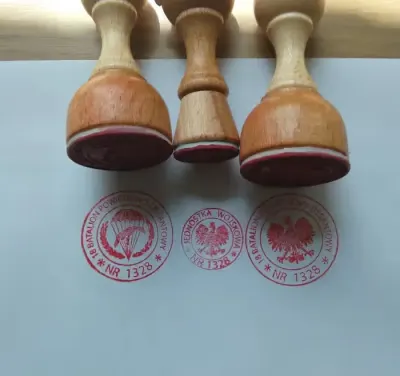 Pieczątki kolekcjonerskie JW 1328. 18 Batalion Powietrzno-Desantowy 1328 — praca Mieczysław Łątkowski, Pustków