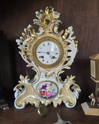 Piękny porcelanowy Francuski zegar mechaniczny — praca Tomasz, Białe Błota