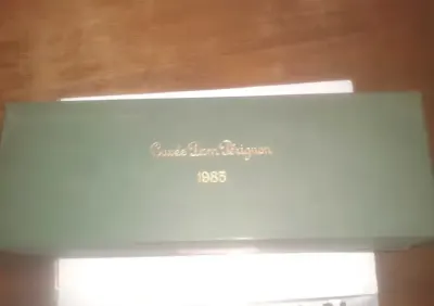 Puste pudełko po szampanie Cuvee Dom Perignon 1985  vintage — praca Grażyna, Grudziądz