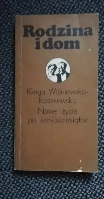 Rodzina i dom-Kinga Wiśniewska-Roszkowska — praca Andrzej, Wrocław