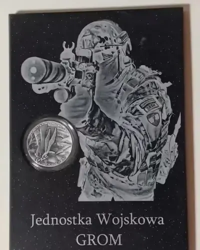 Ryngraf Jednostki GROM z monetą  z Mennicy Polskiej UNIKAT — praca Alao, Warszawa