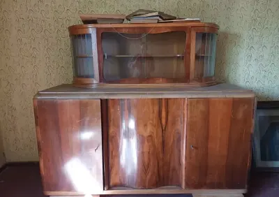 Sprzedam kredens retro — praca Ola, Chełmno