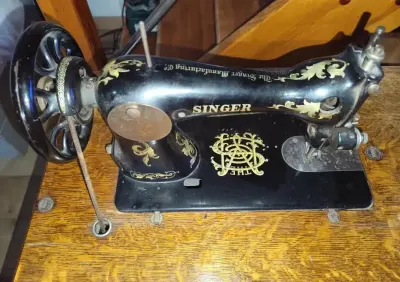 Stara maszyna Singer — praca kapilek76, Trzcianka