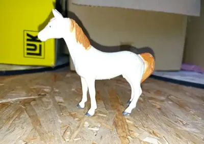 Stara vintage Figurka konia Horse T.M 1974 — praca roniweroni1, Kutno