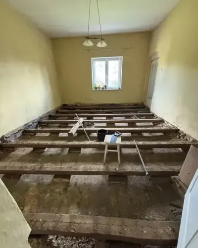 Stare belki drewniane 150 letnie. — praca Tomasz, Kraków