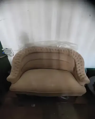 Stylowa kanapka / sofa retro – klasyczny design — praca Mariusz, Henryków