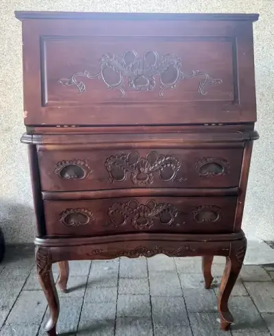 Stylowy sekretarzyk / komoda z opuszczanym blatem — praca Laura, Mały Rudnik