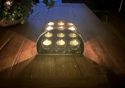 Szklany świecznik z efektem lustra 3D na podgrzewacze Tealight glamour — praca Renata, Chęciny