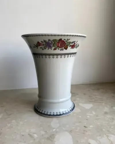 Wazon Hutschenreuther. — praca Nataliia, Środa Śląska