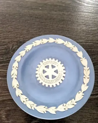 Wedgwood Jasperware talerzyk — praca saab9, Łowin