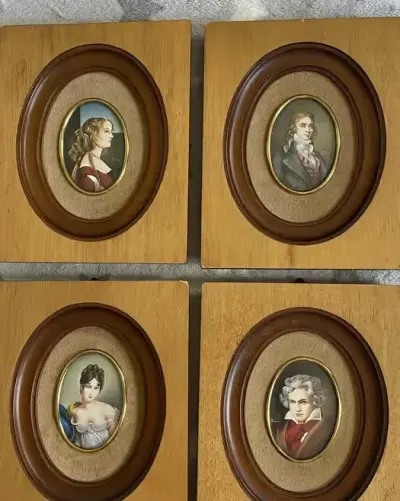 Włoska miniatura „Miniatura Artistica” – gwasz ręcznie malowany, lata 60.–80. — praca Ewa, Bydgoszcz