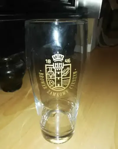Zamkowe 0,5 l, 6 sztuk, szklanki, pokale do piwa sprzedam — praca Roman, Toruń