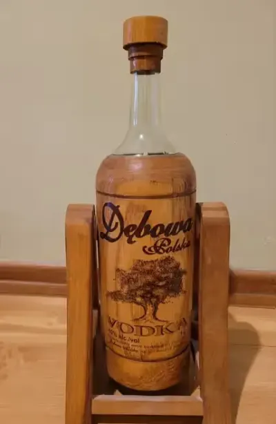 Dębowa Huśtawka sam stojak na alkohol 1L dekoracja ozdoba — praca Paweł, Warszawa