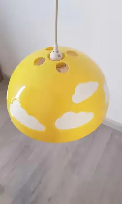 Lampa Ikea do pokoju dziecięcego żółta — praca Gosia, Lubartów