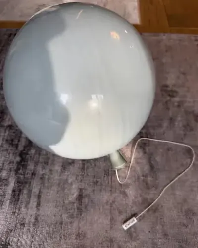 Lampa sufitowa balon Brokis, rozmaiar średni — praca Krzysztof, Kraków