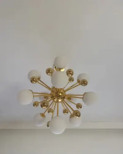 Lampa złota z białymi kloszami - super cena — praca Mich, Dąbrówka