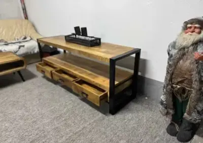 Nowa komoda, szafka pod TV... styl LOFT seria Britt.Drzewo mango F-Vat — praca Mango Meble, Szatki