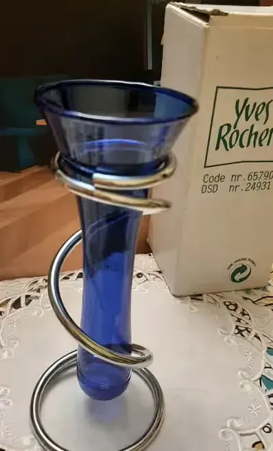 Wazonik szklany kobaltowy, niebieski Yves Rocher  lata 90 te , vintage — praca Georgina, Częstochowa