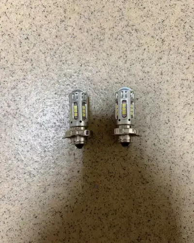 Żarówki LED P26S 12V 24V — praca Maksymilian, Ożarów Mazowiecki