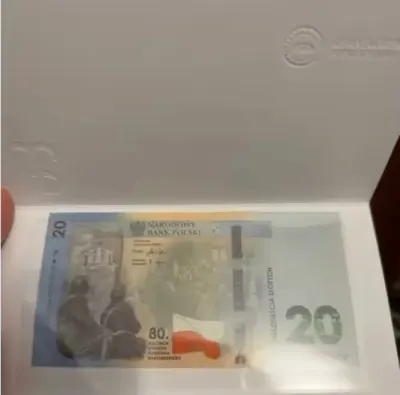 20 zł Powstanie Warszawskie niski numer 976 najniższy dostępny numer banknot kolekcjonerski — praca Mateusz, Warszawa