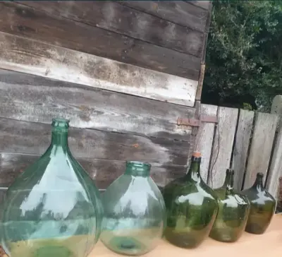 Antique Green Demijohn, Glass Wine Bottle, France, 1950s, 54 l
Green D — praca Zenek Zalewski, Szczecin
