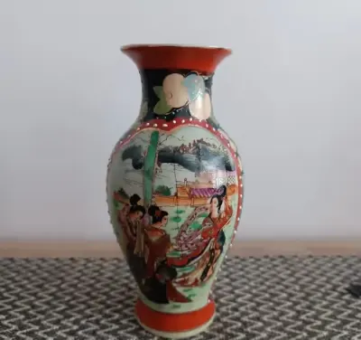Chińska porcelana, ręcznie zdobiona. — praca Monika, Poznań