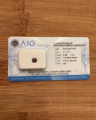 Diament Naturalny 0.38ct | Koniakowy (Fancy Orangy) | Certyfikat AIG — praca Michał, Poznań